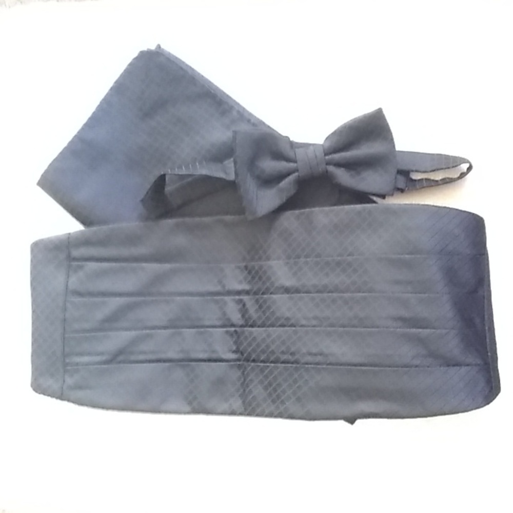 black palermo cummerbund set
